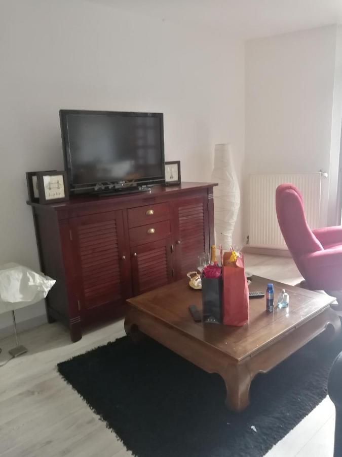 Saint-Chamond Lejlighedshotel Eksteriør billede