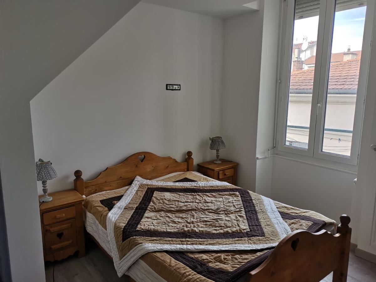 Saint-Chamond Lejlighedshotel Eksteriør billede