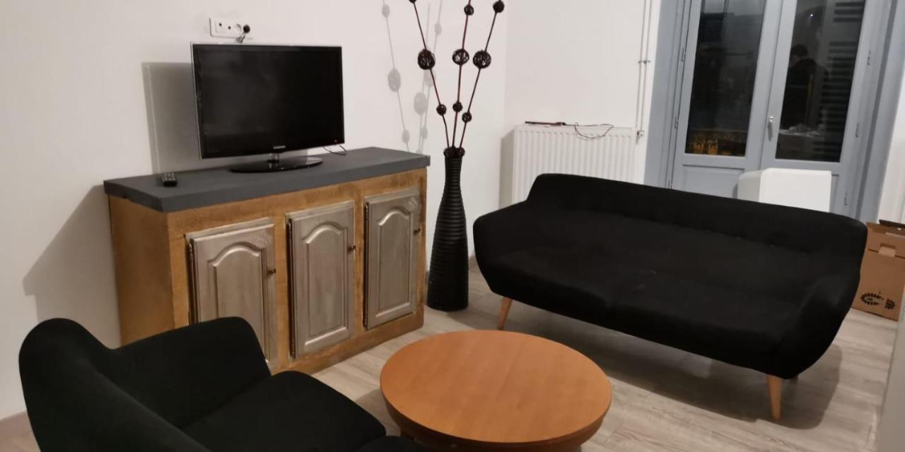 Saint-Chamond Lejlighedshotel Eksteriør billede
